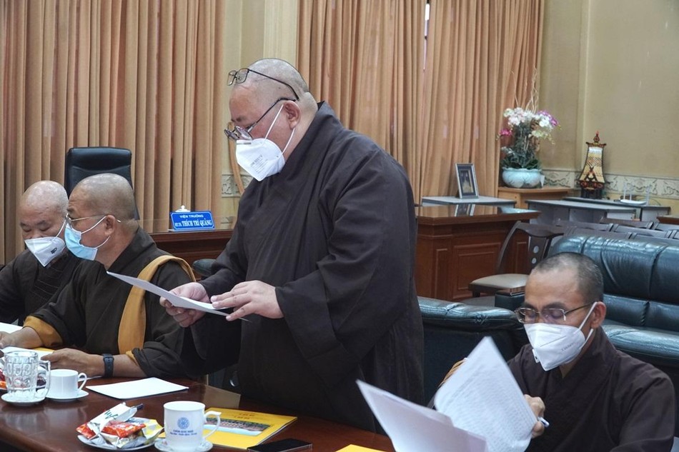 Thượng tọa Thích Đòng Văn, Trưởng phòng Sau đại học Thượng tọa Thích Đòng Văn, Trưởng phòng Sau đại học