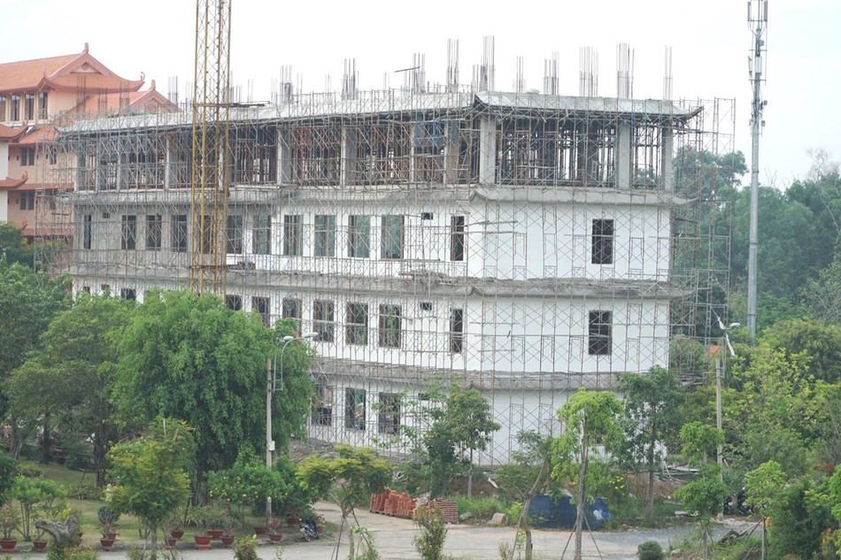 Thêm một tòa học đường 5 tầng được xây dựng