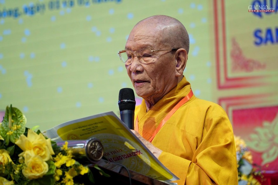 Hòa thượng Thích Huệ Minh phát biểu khai mạc