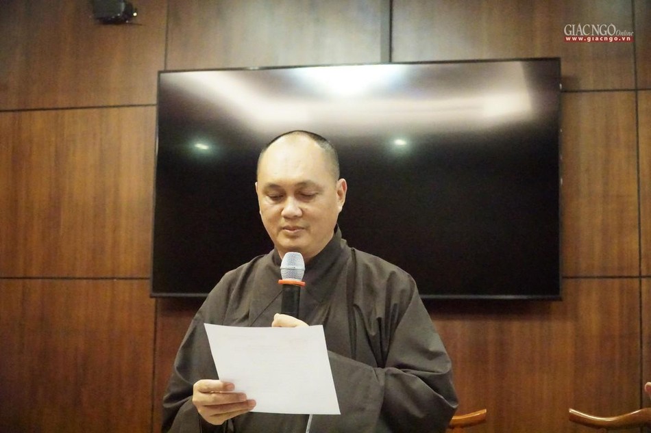 Thượng tọa Thích Thiện Chơn trình bày kế hoạch hoạt động của Ban trong năm 2022 Thượng tọa Thích Thiện Chơn trình bày kế hoạch hoạt động của Ban trong năm 2022