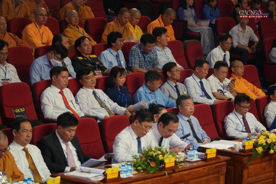 Lãnh đạo chính quyền tham dự Đại hội Phật giáo tỉnh Bình Phước Lãnh đạo chính quyền tham dự Đại hội Phật giáo tỉnh Bình Phước