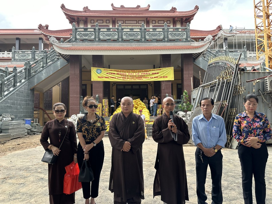 Thượng tọa Thích Thiện Quý phát biểu Thượng tọa Thích Thiện Quý phát biểu