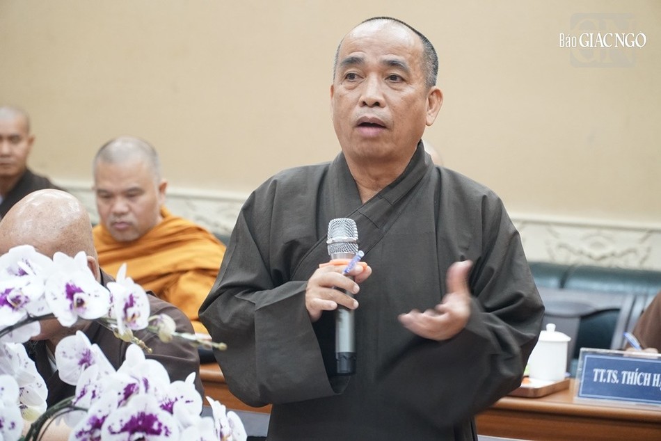 Thượng tọa Thích Viên Trí, Phó Viện trưởng, Trưởng khoa Triết học Phật giáo Thượng tọa Thích Viên Trí, Phó Viện trưởng, Trưởng khoa Triết học Phật giáo