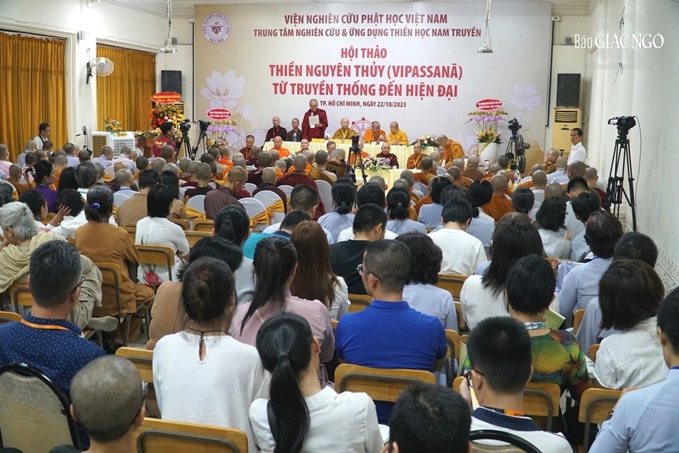 Quang cảnh phiên bế mạc hội thảo Quang cảnh phiên bế mạc hội thảo