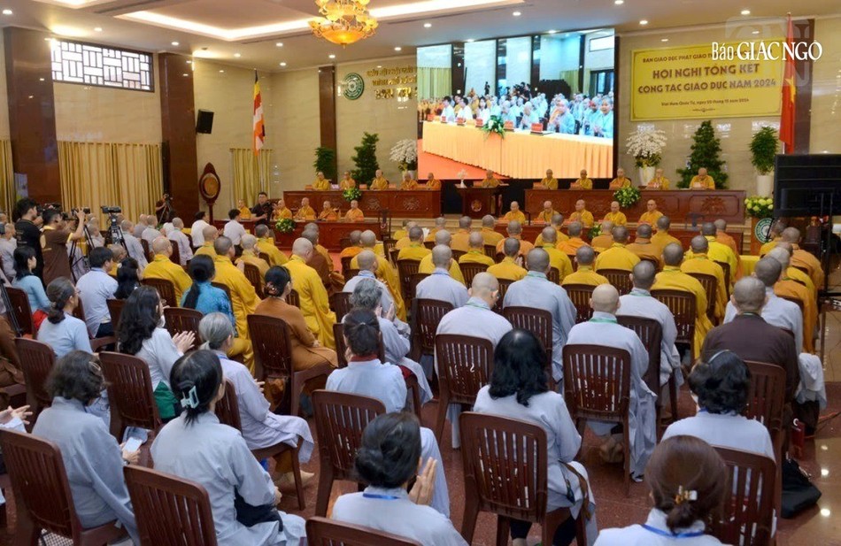 Hội nghị tổng kết của Ban Giáo dục Phật giáo TP.HCM diễn ra tại hội trường Việt Nam Quốc tự Hội nghị tổng kết của Ban Giáo dục Phật giáo TP.HCM diễn ra tại hội trường Việt Nam Quốc tự