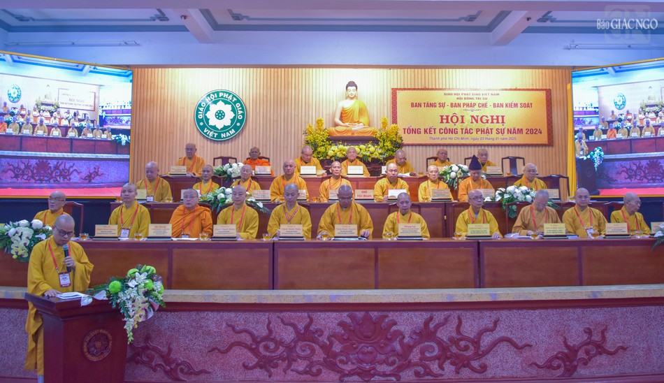 Chư tôn đức chứng minh và chủ tọa Hội nghị tổng kết Phật sự năm 2024 của Ban Tăng sự, Kiểm soát và Ban Pháp chế T.Ư Chư tôn đức chứng minh và chủ tọa Hội nghị tổng kết Phật sự năm 2024 của Ban Tăng sự, Kiểm soát và Ban Pháp chế T.Ư