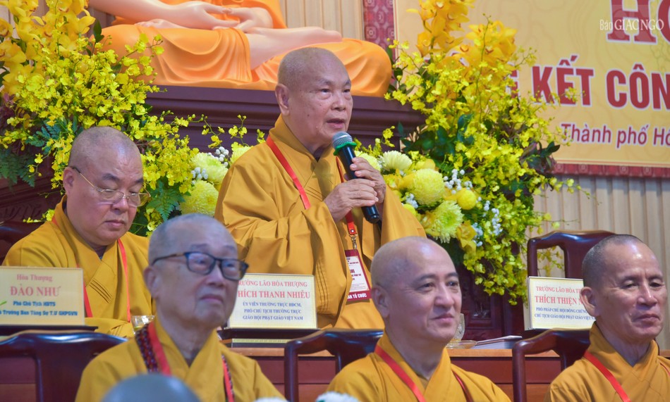 Trưởng lão Hòa thượng Thích Thiện Nhơn ban đạo từ Trưởng lão Hòa thượng Thích Thiện Nhơn ban đạo từ