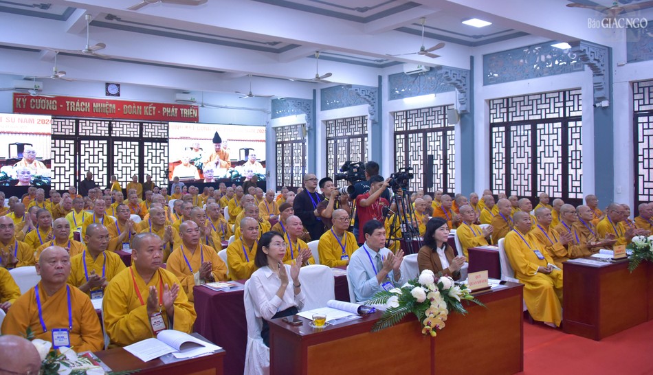 Toàn cảnh hội nghị Toàn cảnh hội nghị