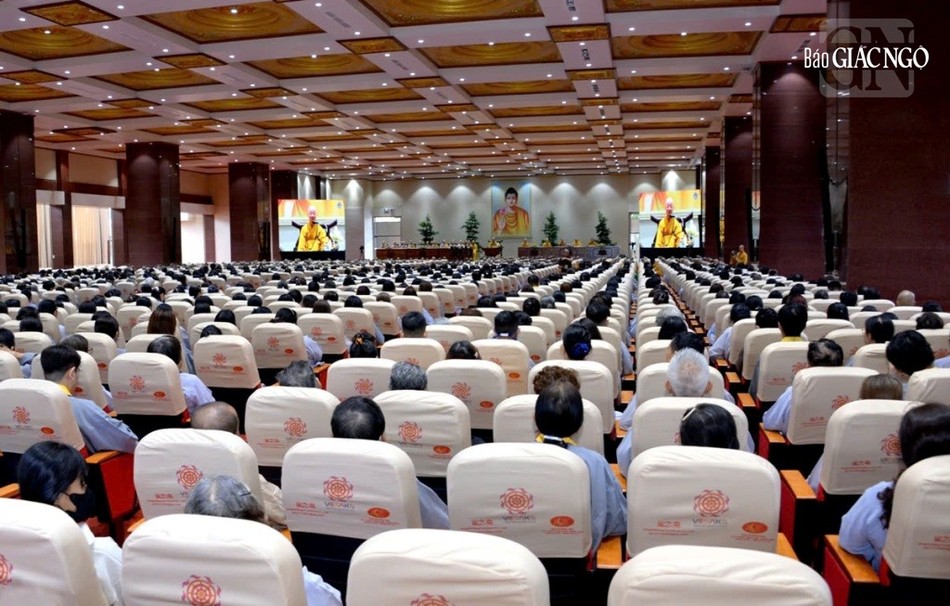 Khóa tu Một ngày an lạc sẽ được tổ chức định kỳ mỗi tháng một lần vào Chủ nhật tuần thứ hai của tháng Khóa tu Một ngày an lạc sẽ được tổ chức định kỳ mỗi tháng một lần vào Chủ nhật tuần thứ hai của tháng