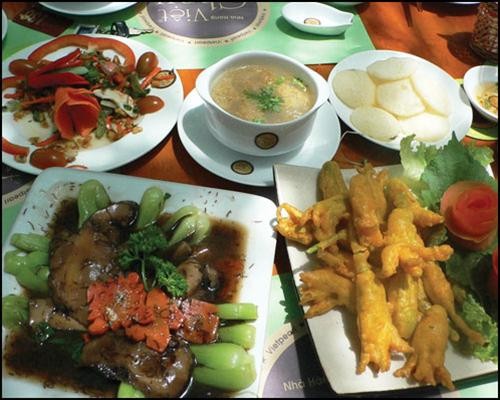 Ăn chay có lợi cho sức khỏe, được nhiều thực khách ưu chuộng Ăn chay có lợi cho sức khỏe, được nhiều thực khách ưu chuộng
