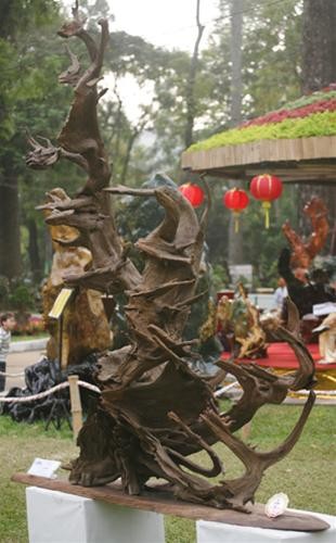 Tác phẩm Sum họp Tác phẩm Sum họp