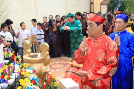 Lễ cầu an cho cộng đồng người Việt tại Ba Lan ảnh 3 balan_1.jpg