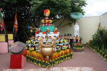 Lễ cầu an cho cộng đồng người Việt tại Ba Lan ảnh 1 balan_7.jpg