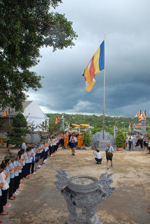 trai sinh cot co.JPG