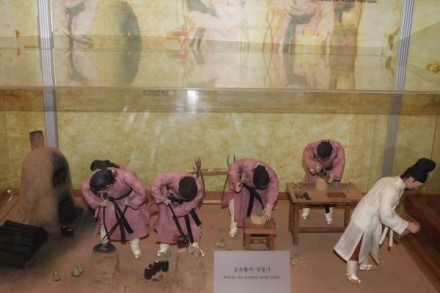 Chùa Hải Ấn (Korea) tái tạo hình ảnh khắc đại tạng kinh ảnh 12