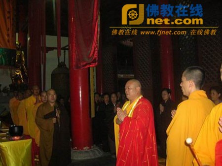 Các đạo tràng Phật giáo ở Trung Quốc tổ chức Pháp hội nhân mùa "Vu Lan báo ân”còn gọi là ngày "Phật hoan hỷ" ảnh 26 caunguyen 27.jpg