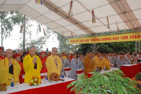 Hà Nội: Chùa Linh Quang tổ chức lễ an vị Long cốt (cất nóc) Đại hùng bảo điện ảnh 2 Hà Nội: Chùa Linh Quang tổ chức lễ an vị Long cốt (cất nóc) Đại hùng bảo điện ảnh 2