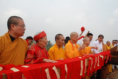 Hà Nội: Chùa Linh Quang tổ chức lễ an vị Long cốt (cất nóc) Đại hùng bảo điện ảnh 8 Hà Nội: Chùa Linh Quang tổ chức lễ an vị Long cốt (cất nóc) Đại hùng bảo điện ảnh 8