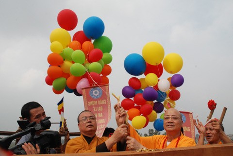 Hà Nội: Chùa Linh Quang tổ chức lễ an vị Long cốt (cất nóc) Đại hùng bảo điện ảnh 10 Hà Nội: Chùa Linh Quang tổ chức lễ an vị Long cốt (cất nóc) Đại hùng bảo điện ảnh 10