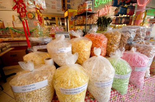 Cali chuẩn bị đón Tết ảnh 12