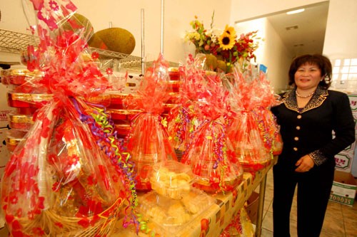 Cali chuẩn bị đón Tết ảnh 6