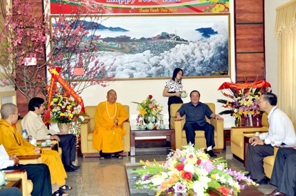 Ban Đại diện Phật giáo Lạng Sơn chúc Tết UBND tỉnh ảnh 2 Ban Đại diện Phật giáo Lạng Sơn chúc Tết UBND tỉnh ảnh 2