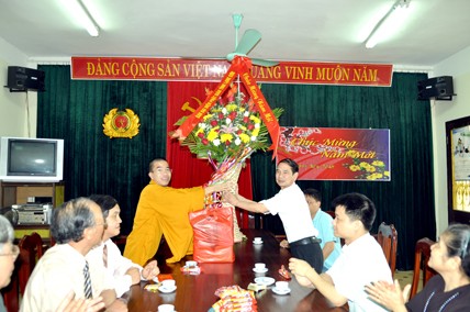 Ban Đại diện Phật giáo Lạng Sơn chúc Tết UBND tỉnh ảnh 9 Ban Đại diện Phật giáo Lạng Sơn chúc Tết UBND tỉnh ảnh 9