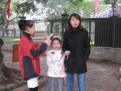 Người Hà Nội nô nức đi lễ chùa đầu năm mới ảnh 6 Người Hà Nội nô nức đi lễ chùa đầu năm mới ảnh 6
