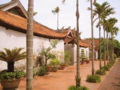 Thăm chùa Bút Tháp đầu xuân ảnh 3