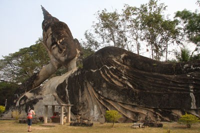 Caravan sang Lào ảnh 1