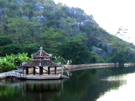 Về Hà Nam, lạc bước nơi Bát cảnh sơn ảnh 1 Về Hà Nam, lạc bước nơi Bát cảnh sơn ảnh 1