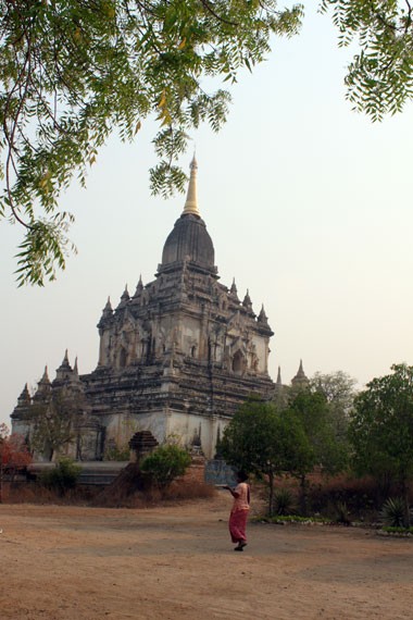 Những ngôi chùa cổ ở Myanmar rộng thênh thang và được đánh giá là kiệt tác đền đài của thế giới.