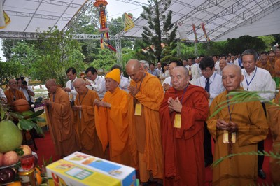 Tây Ninh: Đại lễ tưởng niệm, cầu siêu anh linh các liệt sĩ ngành bưu điện ảnh 9 Tây Ninh: Đại lễ tưởng niệm, cầu siêu anh linh các liệt sĩ ngành bưu điện ảnh 9