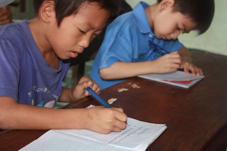 Lớp học đặc biệt nơi “cửa thiền” ảnh 2 Lớp học đặc biệt nơi “cửa thiền” ảnh 2