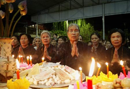 Mùa Vu lan - mùa xá tội vong nhân. (Ảnh minh họa) Mùa Vu lan - mùa xá tội vong nhân. (Ảnh minh họa)