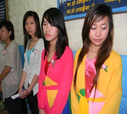 Ấn Độ: Tăng Ni du học sinh Việt Nam tổ chức Vu lan PL 2554 - 2010 tại Pune ảnh 7 ando 7.jpg