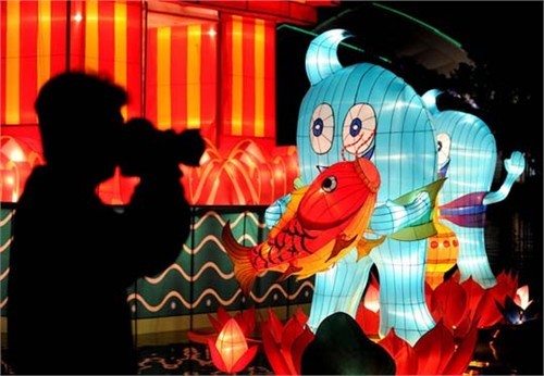 Trung thu rộn ràng trên đất Trung Hoa