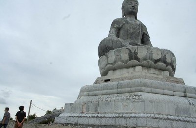 Cận cảnh Đại Phật tượng bằng đá lớn nhất Đông Nam Á ảnh 8 Cận cảnh Đại Phật tượng bằng đá lớn nhất Đông Nam Á ảnh 8