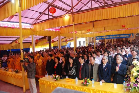 Vĩnh Phúc: Lễ khánh thành chùa Thiên Phúc - huyện Vĩnh Tường ảnh 7 thienphuc 8.jpg