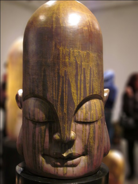 Thần thái của những bức tượng Phật được tác giả khắc họa một cách rõ nét.