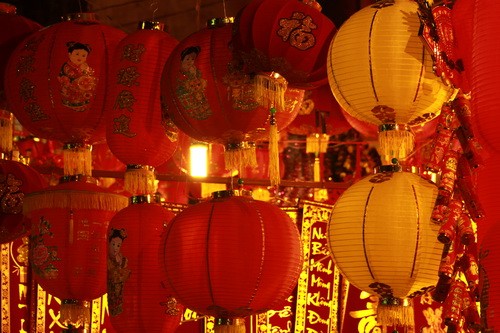 Dạo chơi "phố hàng Mã" ở Sài Gòn ảnh 9 Dạo chơi "phố hàng Mã" ở Sài Gòn ảnh 9