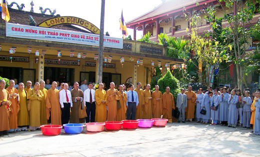 Long An: Tổ chức Hội thảo về bảo vệ môi trường ảnh 23 htmt-49.jpg