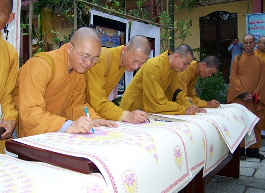 Long An: Tổ chức Hội thảo về bảo vệ môi trường ảnh 25 htmt-51.jpg