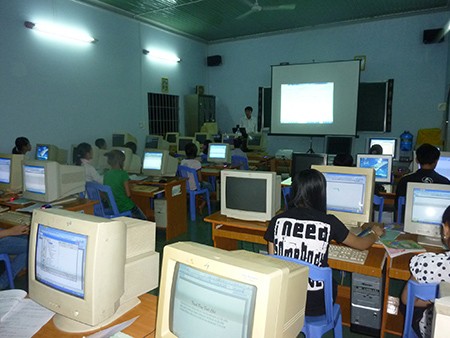 Mong có những nhà hảo tâm tài trợ kinh phí để chùa Pháp Đạt mở được 3 khoá tin học từ thiện mỗi năm cho trẻ em nghèo, như ý nguyện của đại đức Thích Niệm Tấn. Mong có những nhà hảo tâm tài trợ kinh phí để chùa Pháp Đạt mở được 3 khoá tin học từ thiện mỗi năm cho trẻ em nghèo, như ý nguyện của đại đức Thích Niệm Tấn.
