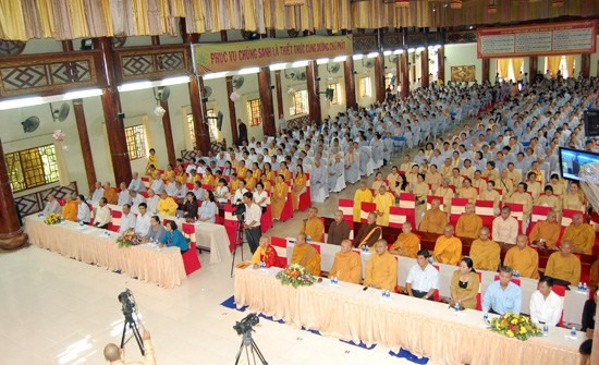 Kiên Giang: Khai mạc Lễ hội Vu lan - Tri ân & Báo hiếu - 2011 ảnh 1