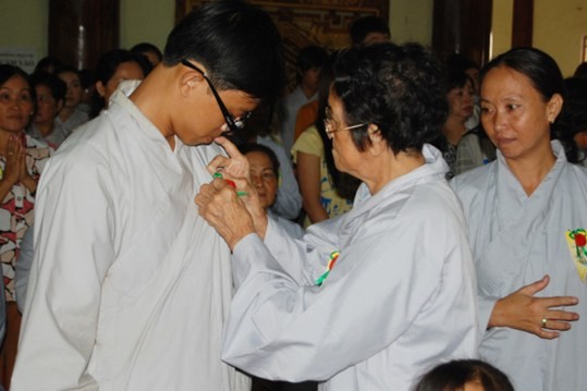 Kiên Giang: Khai mạc Lễ hội Vu lan - Tri ân & Báo hiếu - 2011 ảnh 29