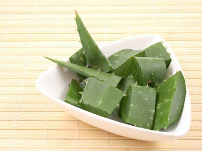 Thực phẩm ngừa tiểu đường ảnh 3 foods_to_help_you_control_diabetes_aloe_vera_600x450.jpg