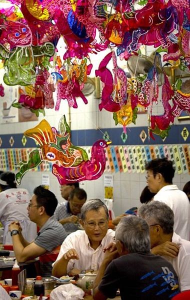 Châu Á nô nức đón mừng Tết Trung thu ảnh 4