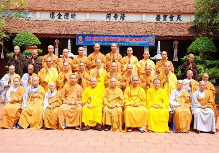 Thanh Hóa: 26 giới tử thọ giới tại Giới đàn 2011 ảnh 4 wwwTTT (4).jpg