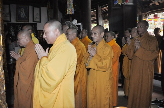 Chùm ảnh: Lễ trao Huân chương Hồ Chí Minh đến Đức Pháp chủ ảnh 5 dsc_0593_491712973_jpg.jpg